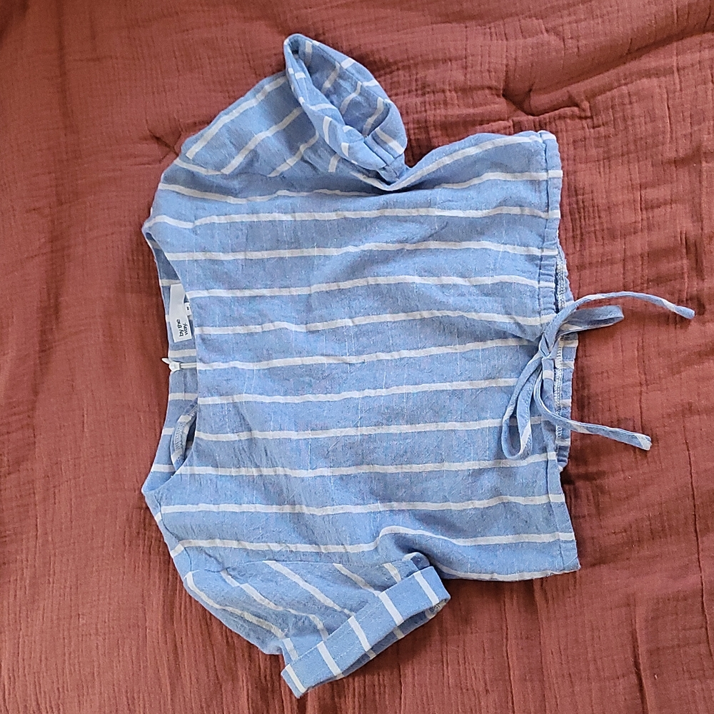 by the way. short sleeve crop XS